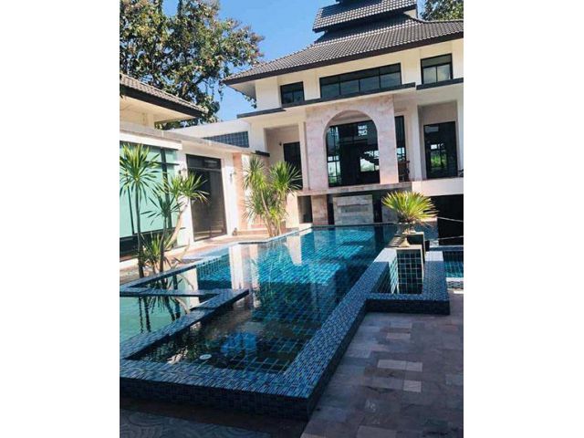 ขายบ้านพูลวิลล่า สไตล์รีสอร์ท