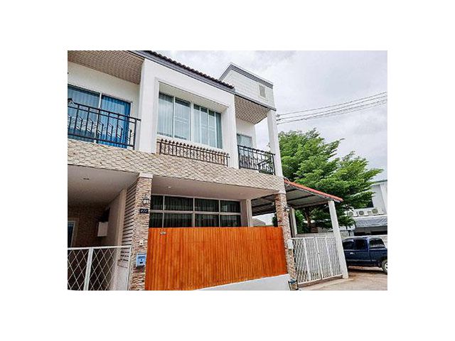 ขายทาวน์เฮ้าส์ หน้ากองบิน 41