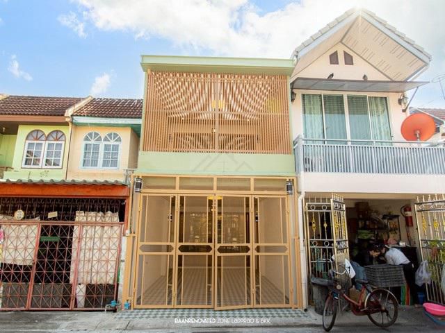 ขายทาวน์เฮ้าส์ 2 ชั้น 15.5 ตร.วา ลาดพร้าว 63 รีโนเวทใหม่ ใกล้รถไฟ