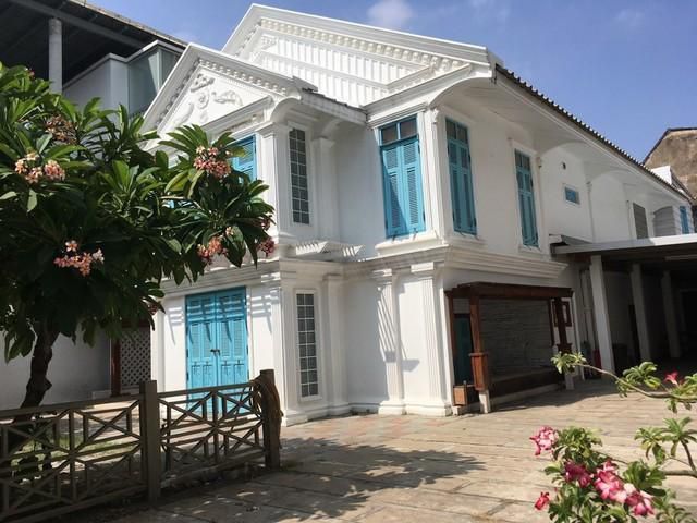 ให้เช่าบ้านเดี่ยว 2ชั้น สไตล์ Contemporary ซอยประชาชื่น12