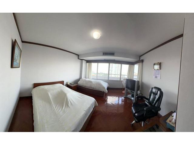 ขายคอนโด บางกอกริเวอร์มารีน่า ขนาด 251 ตรม. ทุกห้องมองเห็นวิวแม่น