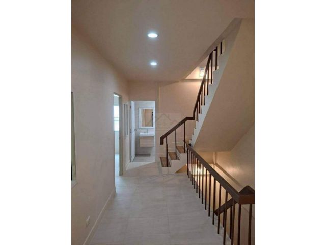 P1780 ให้เช่า โฮมออฟฟิศ ทวีมิตร พระราม 9 ซอย 7 ใกล้แยก อสมท.