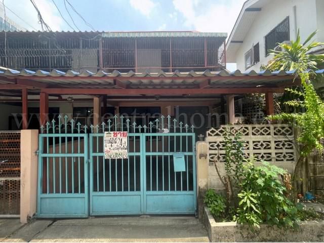 ทาวน์เฮ้าส์ ซอยจตุรทิศ 2 ดินแดง หลังริม ใกล้ BTS อนุสาวรีย์ชัยฯ