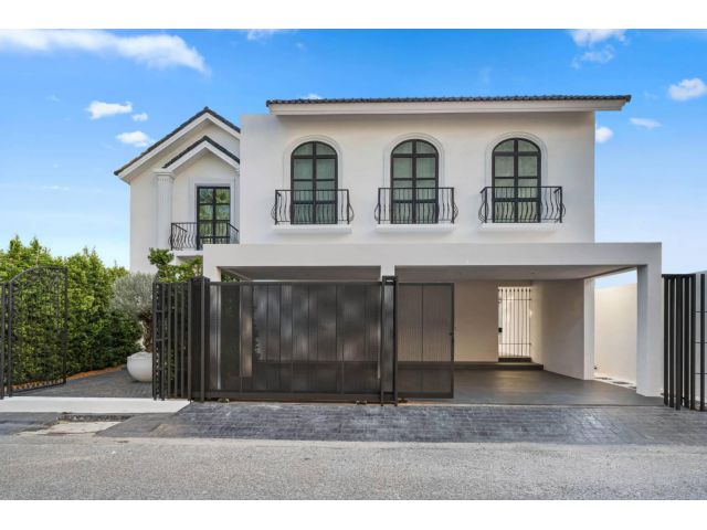 185AGAK บ้านเดี่ยวหลังพิเศษ บนที่ดิน 100 ตร.ว. ทำเลนาคนิวาส