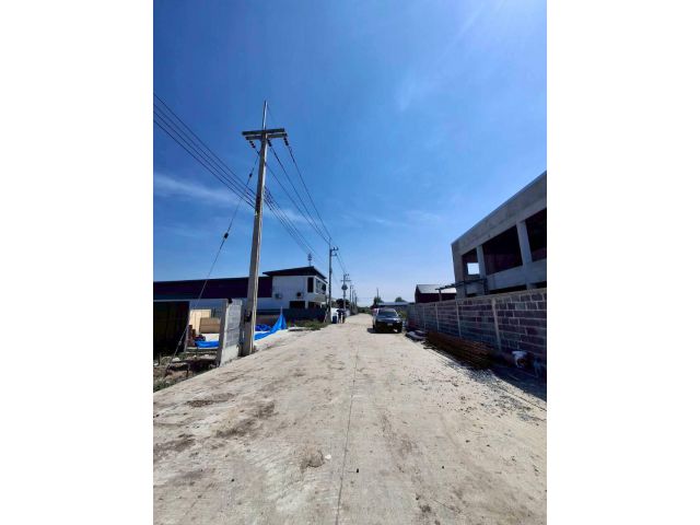 ที่ดิน+โกดัง เริ่มต้น 3.1 ลบ.