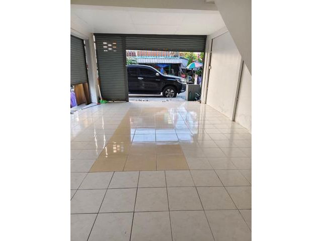 อาคารพาณิชย์ หลังหัวมุม ซอยเทพารักษ์ 78