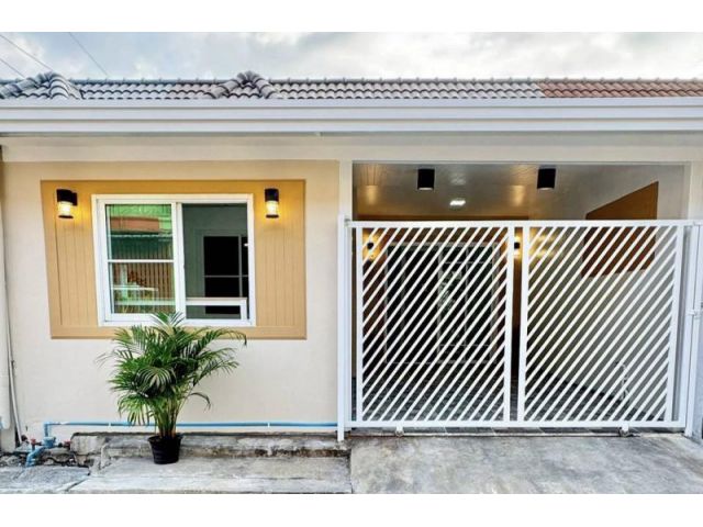 ขาย ทาวน์เฮ้าส์ บัวทอง 4 บางคูรัด บางบัวทอง นนทบุรี ชั้นเดียว