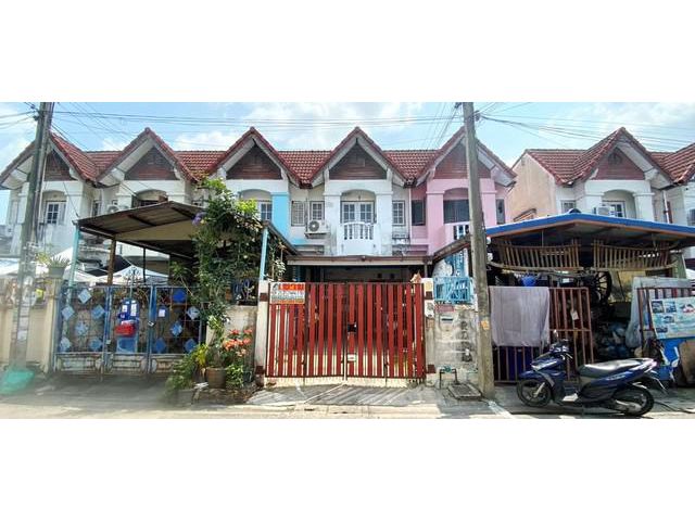 ขายทาวน์เฮ้าส์ ซ.รามอินทรา 39 แยก 26 ขว.อนุสาวรีย์ ข.บางเขน จ.กรุ