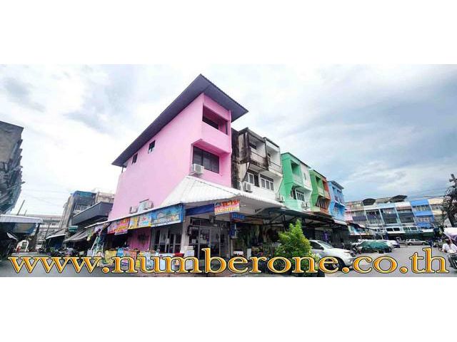 ม.รามอินทรานิเวศน์ ซ.รามอินทรา 67 ถ.รามอินทรา