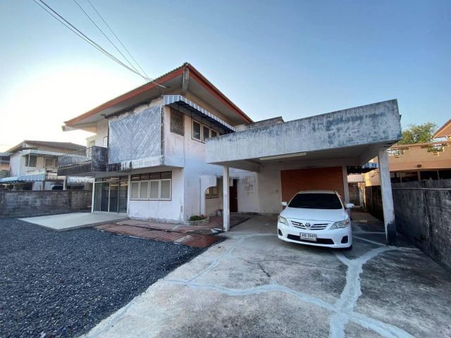 ขายบ้าน สวยถูก อมรพันธ์ 9 เขตลาดพร้าว กทม