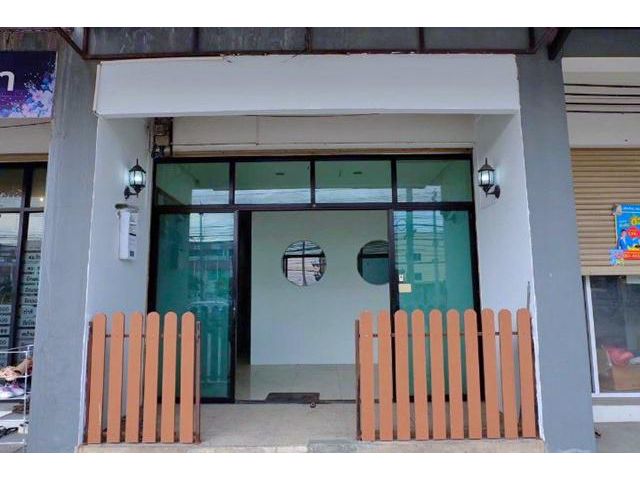 หน้านิคม ตลาดนครฉลองกรุง500ม ม.เจ้าคุณทหารลาดกระบัง 3.8 กม. 2นอน