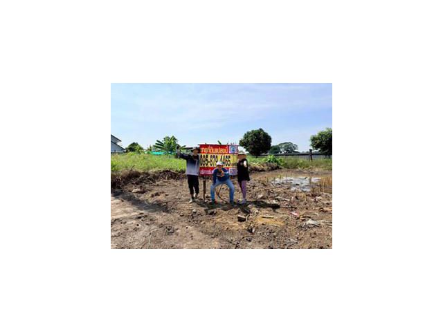 Vายถูกที่ดินบางแวก 75 ตารางวา ติดถนนคอนกรีตสาธารณะ ถมแล้ว ซอย ม.ชัชฎาวิลล่า4/1 ถนนบางแวก-สาย 3 ภาษีเจริญ กทม.