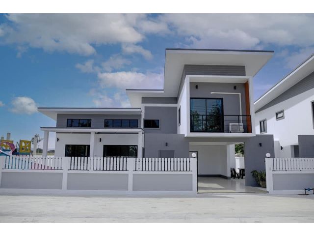 บ้านพักหรู Diane Villa Huahin