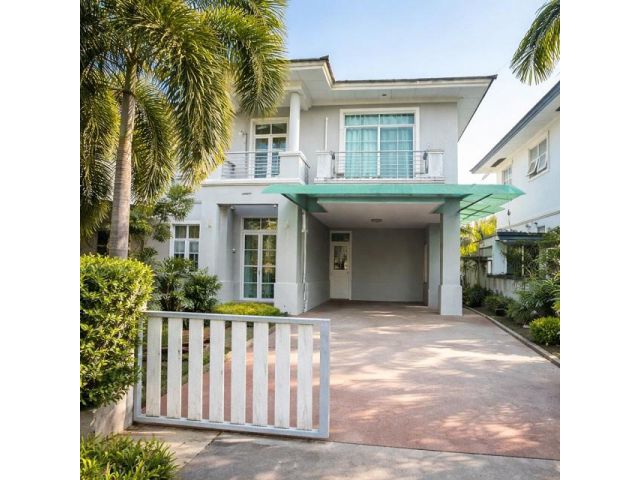 พร้อมเฟอร์ฯ 60ต เพลินนารี่ มอลล์ เช่าบ้าน 2 ชั้นสวย ตลาดถนอมมิตร