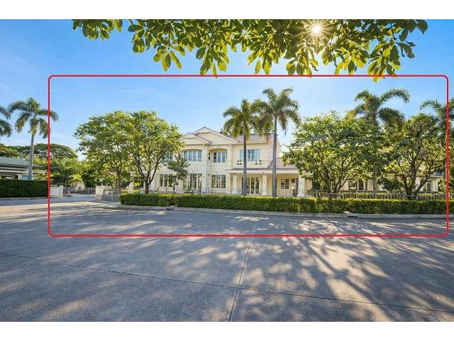 ให้เช่า คฤหาสน์หรู 2 ชั้น 2 หลังใหญ่ติด วัชรพล 152ตร.วา  500ตร.ม.