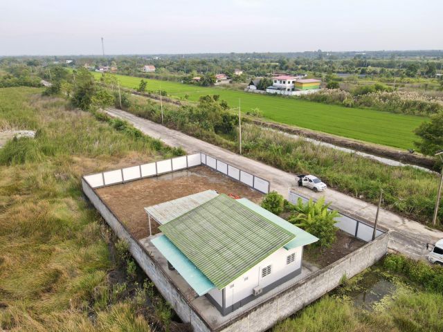 ขายบ้านพร้อมที่ดิน 200 ตร.ว คลอง 11 หนองเสือ