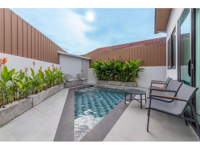 ลักชัวรีกับพูลวิลล่าดีไซน์โมเดิร์น มีระบบรักษาความปลอดภัย ใจกลางพ