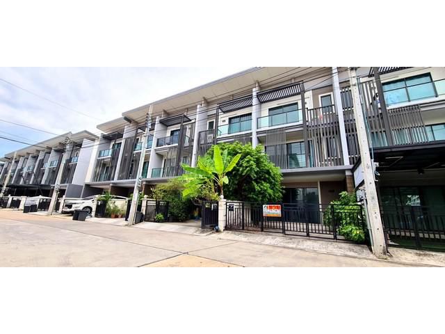 ขายขายขายด่วนมาก ม.ทาวน์อเวนิวเมิร์จ รัตนาธิเบศร์ ถ.รัตนาธิเบศร์