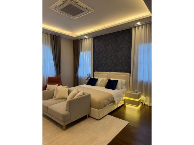 P1809 ให้เช่า บ้านหรูโครงการ นาราสิริ พหล-วัชรพล Narasiri
