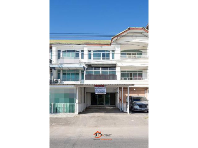 ให้เช่า ตึกแถว 3 ชั้น ตรงข้ามโลตัสคลองหลวง ปทุมธานี 32.9 ตร.ว