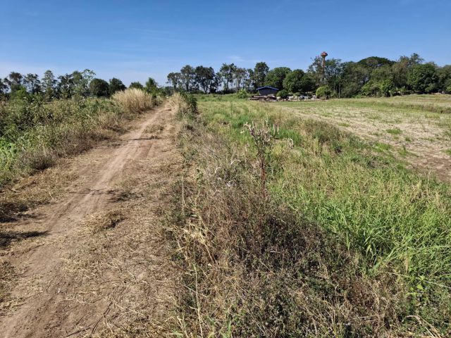 ขายด่วน!!!!! ที่ดินแปลงเล็กโฉนด 1-3-91 ไร่ ติดน้ำ วิวภูเขาล้อมรอบที่ ต.ชำผักแพว อ.แก่งคอย จ.สระบุรี ไร่ละ 500,000.-