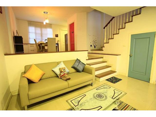 ให้เช่าทาวโฮมใกล้โรงเรียนเลิศหล้า,โรงเรียนนานาชาติกีรพัฒน์ นวลจัน