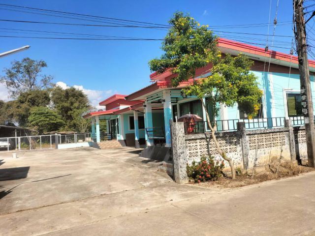 บ้านอำเภอฝางเชียงใหม่ 3 หลัง เนื้อที่ 345 ตารางวา