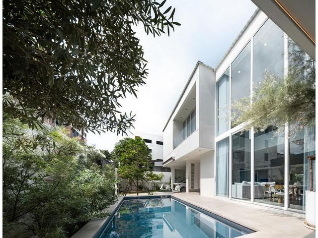 P1811 ขายบ้านเดี่ยว 2 ชั้น สร้างใหม่ ซอยลาดพร้าว 64 พร้อมสระว่ายน