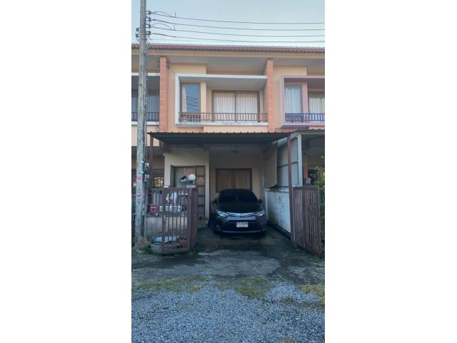 ขายทาวน์เฮาส์ 2ห้องนอน3ห้องน้ำโครงการส่วนบุคคล ใกล้ถนนใหญ่100ม. ใกล้ทางด่วนศรีรัช ใกล้สนามบินดอนเมือง ใกล้ห้างแฟชั่นไอซ์