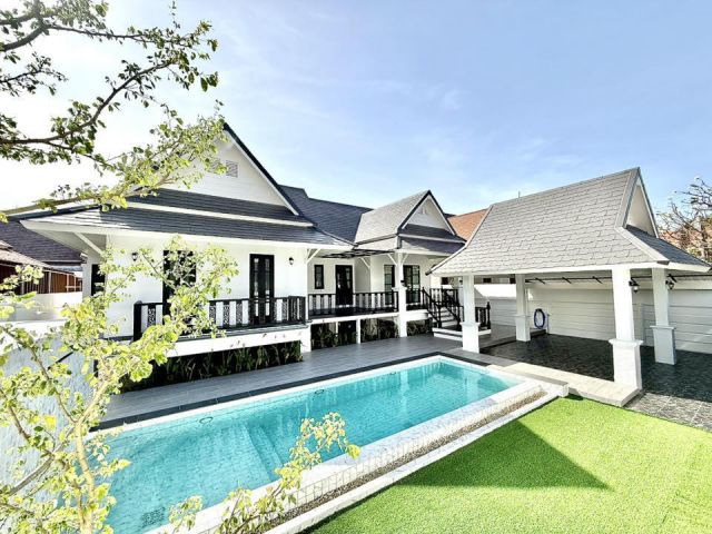 ขายด่วน พูลวิลล่า แต่งครบพร้อมอยู่เนื้อที่ 100 ตรว. ซ.ชัยพฤกษ์2-เขามะกอก1 ใกล้หาดจอมเทียน พัทยา️