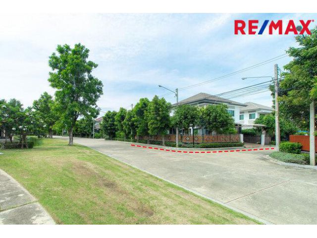 ขายเดอะแกรนด์ พระราม2 โซน Infinia บ้านเดี่ยวหลังมุม ถนนเมน Built in ทั้งหลัง