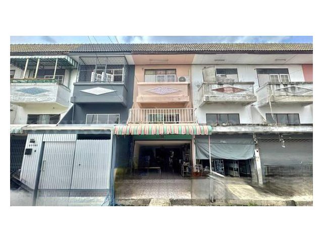 ลดราคาด่วน ตึกแถว 3 ชั้น ซอยบูรพาวิลล่า 12 สรงประภา ดอนเมือง