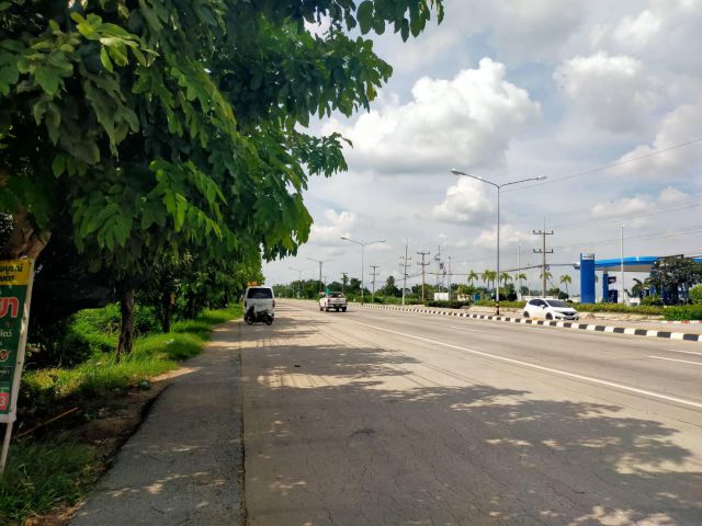 ขายที่ดิน70-120ไร่ไร่ละ2.8ล้านติดทางหลวง321+คลอง ต.สระสี่มุม อ.กำแพงแสน จ.นครปฐม.เหมาะทำโรงงาน/คลังสินค้า/บ้านจัดสรร/โรงพยาบาล