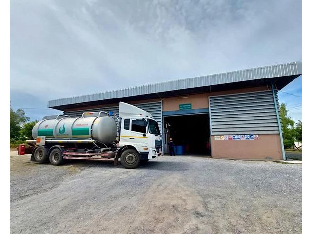 ขายโรงงานรีไซเคิลน้ำมัน พานทอง ชลบุรี เนื้อที่8ไร่ 2งาน 13ตารางวา