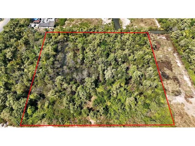 ที่ดินเปล่า 4 ไร่ แบ่งขายได้แปลงละ 1 ไร่ บางปะกง - ฉะเชิงเทรา