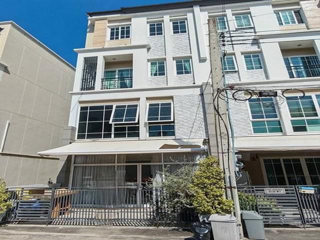 PB5992 ให้เช่า ทาวน์โฮม 4 ชั้น โครงการ เดอะ มาสเตอร์ แอท บีทีเอส อุดมสุข ซอยสุขุมวิท103 สามารถทำออฟฟิศจดทะเบียนบริษัทได้