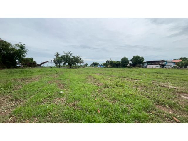 ที่ดินนครสวรรค์ ติดแม่น้ำน่าน 6 ไร่ ทำเลดี