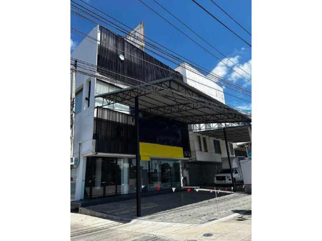 CM45 ให้เช่าอาคารสำนักงาน 4 ชั้น ย่านกิ่งแก้ว  มี 18 ห้อง พื้น 860 ตรม.