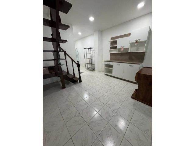 P1829 ให้เช่าทาวน์เฮ้าส์ 2 ชั้น 2 หลังทะลุกัน ซอยรามอินทรา 34