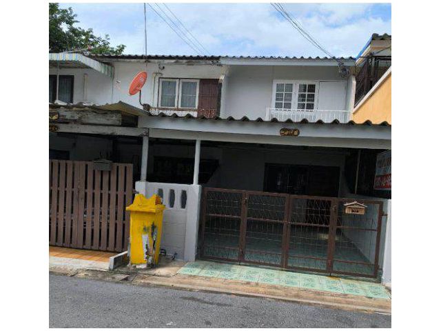 ขายทาวน์เฮ้าส์ 2 ชั้น 16 ตรว. หมู่บ้านเก้าแสนเจ็ด ซ.สวนสยาม16 คันนายาว กรุงเทพมหานคร