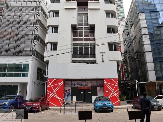 ให้เช่าอาคาร 7 ชั้น 1150 ตรม. พร้อมลิฟท์ ถนนรัชดาภิเษก ติด MRT รั