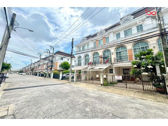 ขายทาวน์โฮม 3.5ชั้น พลัสซิตี้ปาร์ค เอกมัย-รามอินทรา 23.4 ตารางวา พร้อมอยู่ ใกล้ BTS รามอินทรา 40