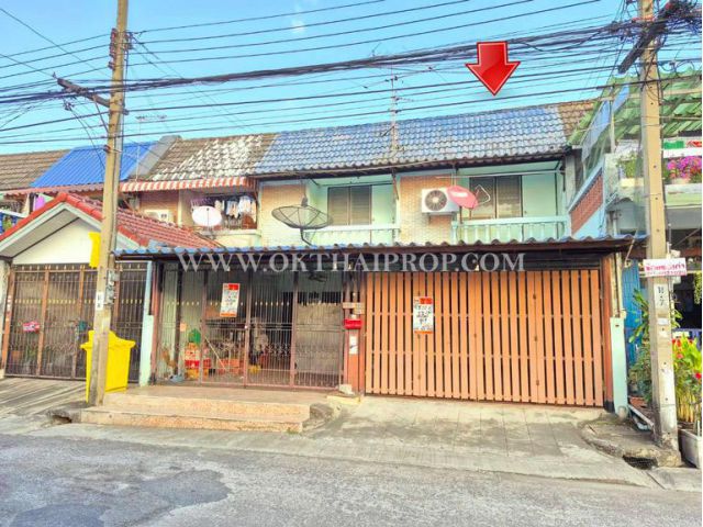 ทาวน์เฮ้าส์ 2 ชั้น หมู่บ้านลานทอง ติวานนท์-ปากเกร็ด นนทบุรี