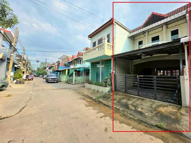 ให้เช่าทาวน์เฮ้าส์ 2 ชั้น 3 ห้องนอน หมู่บ้านตวงทอง 6