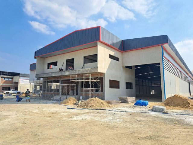 ขายและให้เช่า โรงงานมือหนึ่งสมุทรสาคร 1-3ไร่ โกดังและออฟฟิศ 1000-2000ตรม.ขอใบรง.4ได้ ซอยสี่วาพาสวัสดิ์-พันธุวงษ์ ถ.เศรษฐ