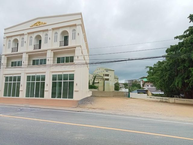 ขายที่ดินพร้อมอาคารพาณิชย์ – ทำเลศักยภาพสูง (วิชิต เมืองภูเก็ต)