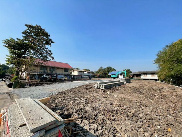 ที่ดินถมแล้วแบ่งให้เช่า ซอยบางรักน้อย 18 ถนนรัตนาธิเบศร์ เมืองนนทบุรี ใกล้ MRT ไทรม้า