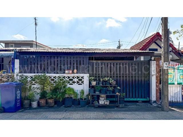 ทาวน์เฮ้าส์ ชุมชน พงษ์เพชร เคหะ แจ้งวัฒนะ 14 ราคาถูก