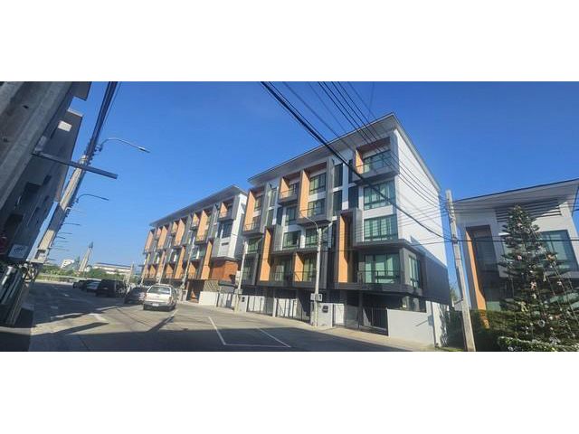 ขาย โฮมออฟฟิศ ใหม่มือ1 โครงการ เจ ดับบลิว พาร์ค กรุงเทพกรีฑา