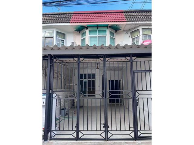 ให้เช่าทาวน์เฮ้าท์ 2 ชั้น 3 นอน ประชาราษฏร์บำเพ็ญ24 ใกล้ MRT ห้วย